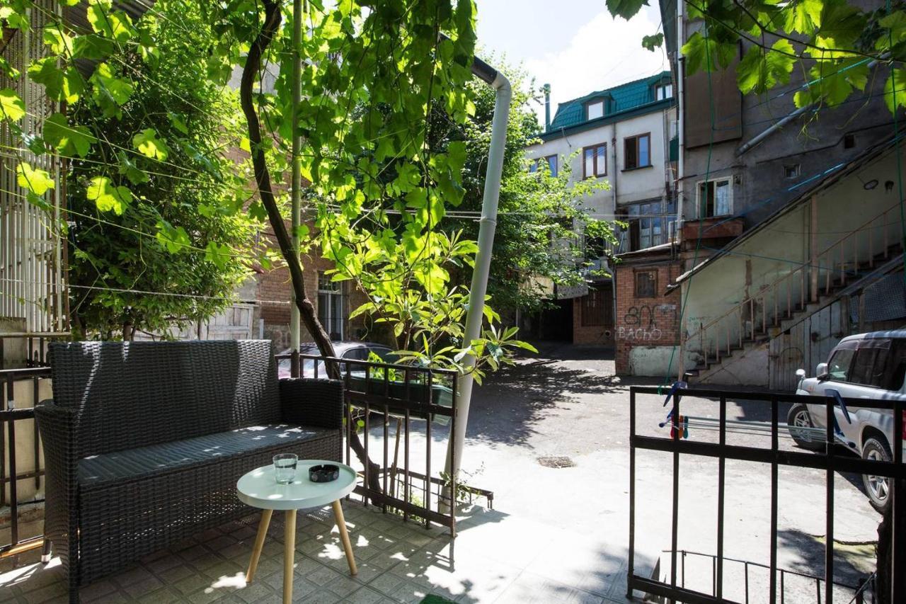 Apartament Tbilisisi Zewnętrze zdjęcie