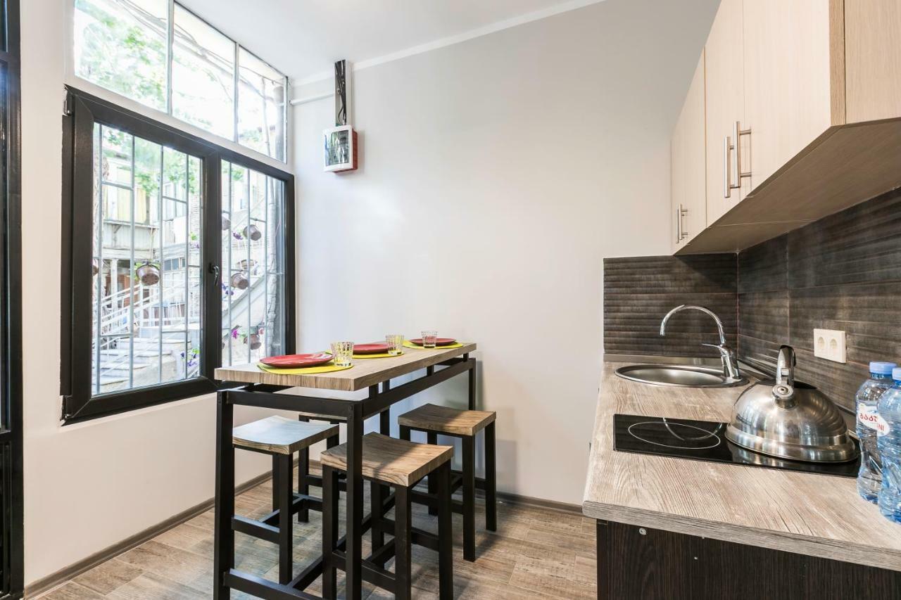 Apartament Tbilisisi Zewnętrze zdjęcie