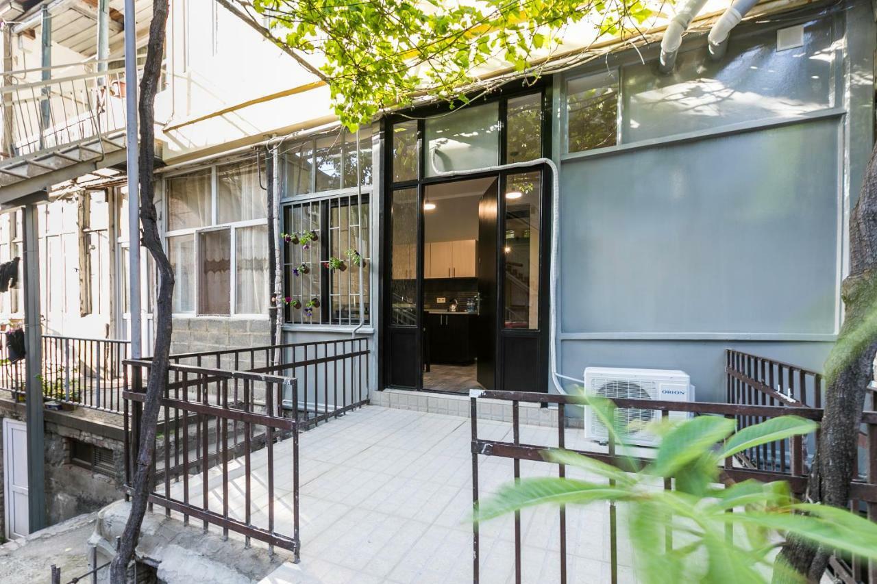 Apartament Tbilisisi Zewnętrze zdjęcie