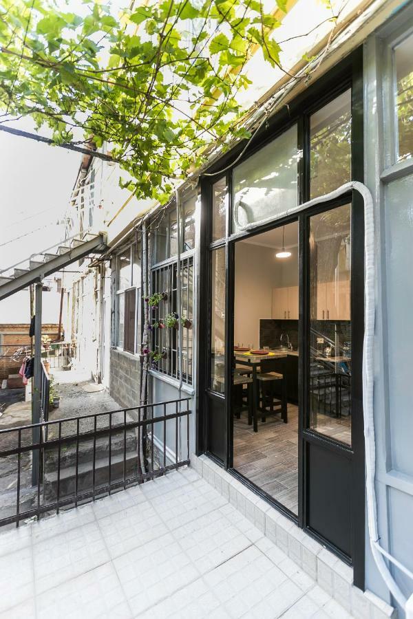 Apartament Tbilisisi Zewnętrze zdjęcie