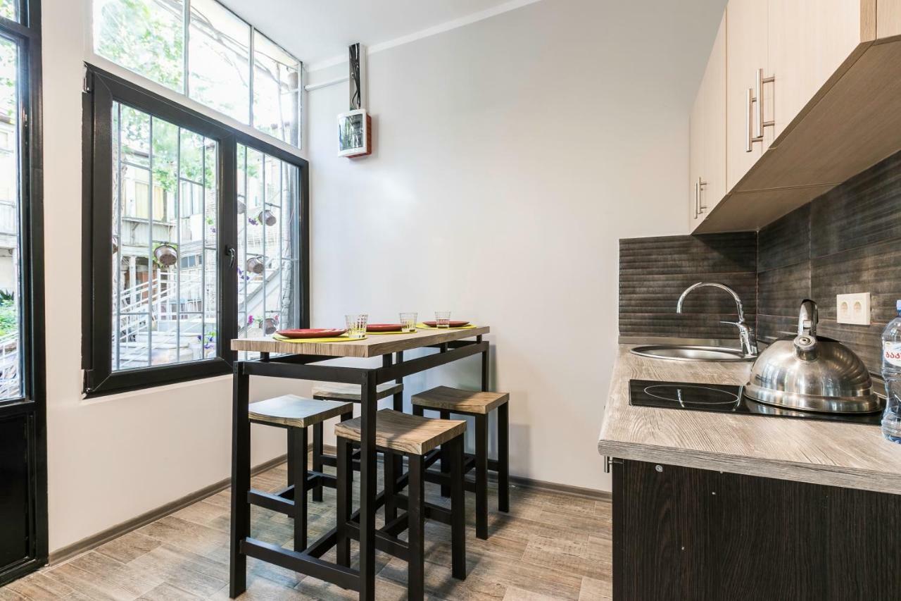 Apartament Tbilisisi Zewnętrze zdjęcie